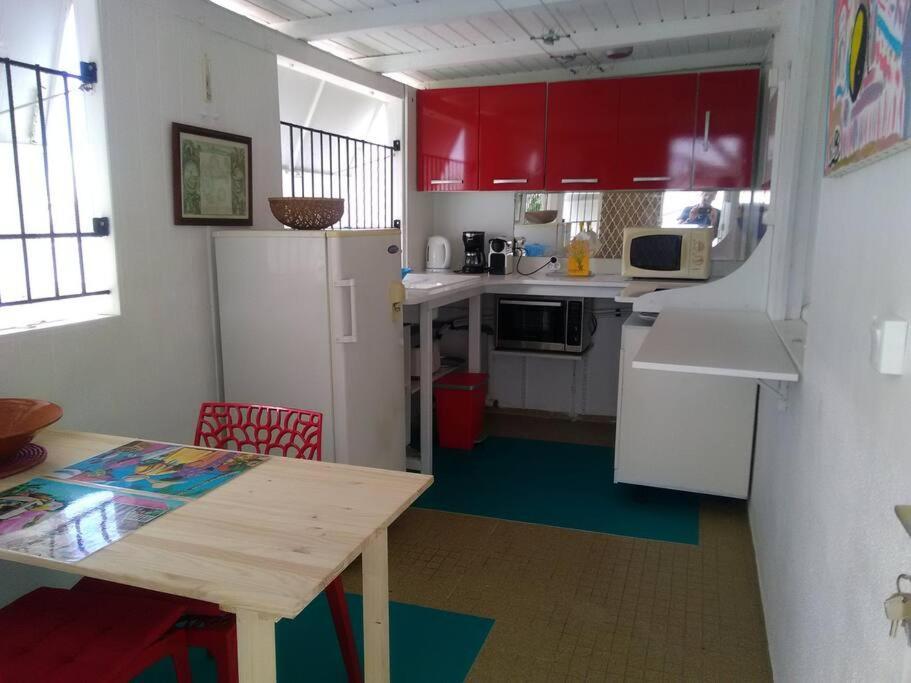 Studio 2-Eme Etage Coeur De Saint-Francois Buitenkant foto